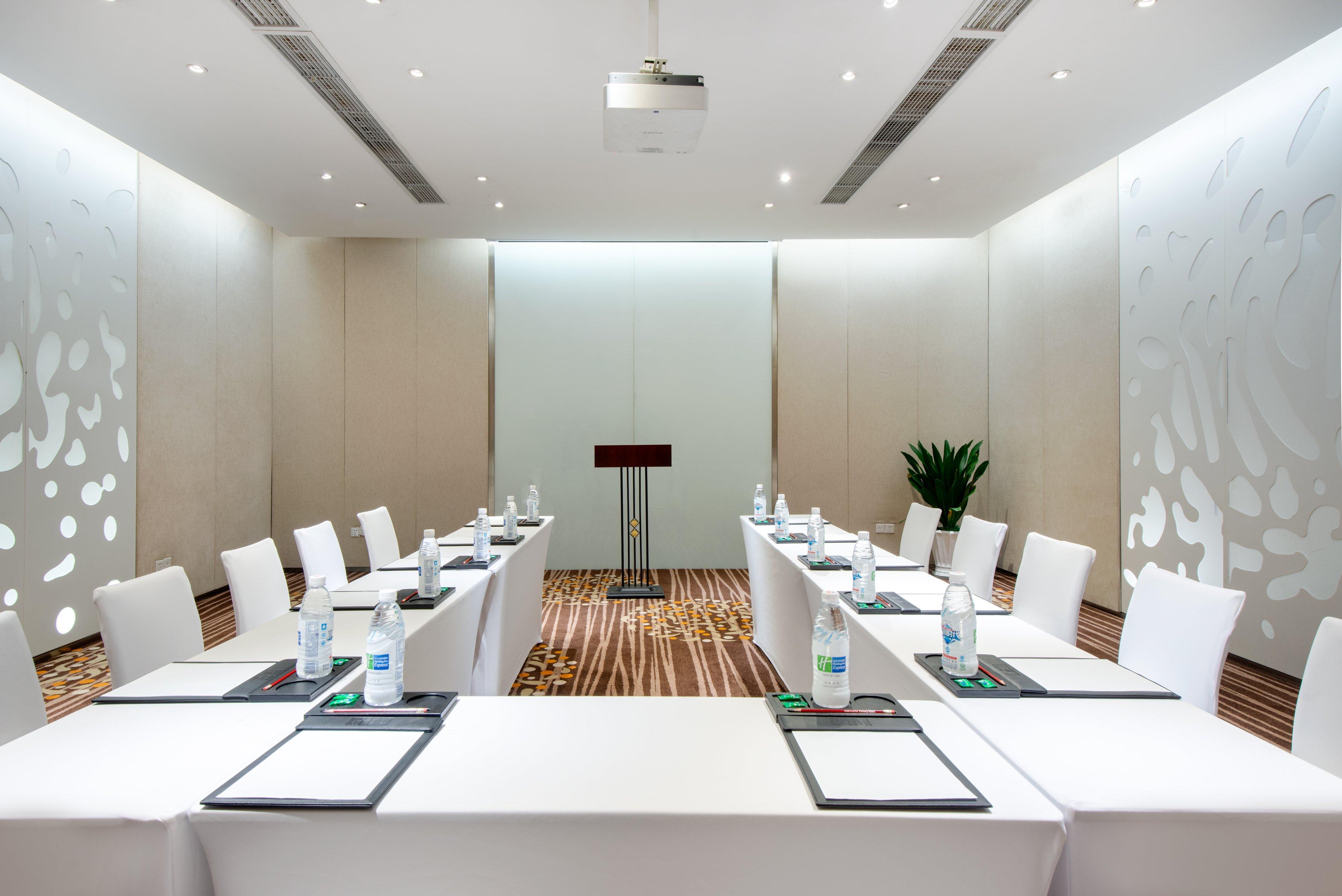 Holiday Inn Express Chengdu Gulou-Tianfu Square Chunxi Road Branch Exterior photo