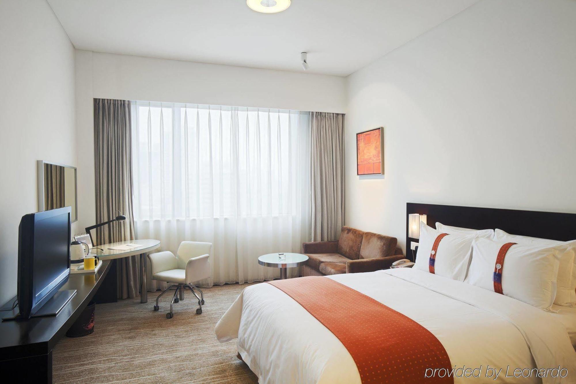 Holiday Inn Express Chengdu Gulou-Tianfu Square Chunxi Road Branch Exterior photo